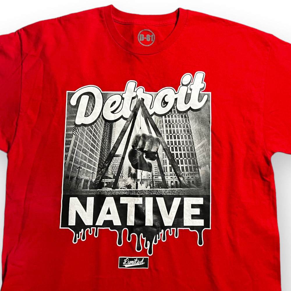 District 81 Detroit Native Joe Louis Monument Red, Black, & White T-Shirt Sz XL - Picture 3 of 11